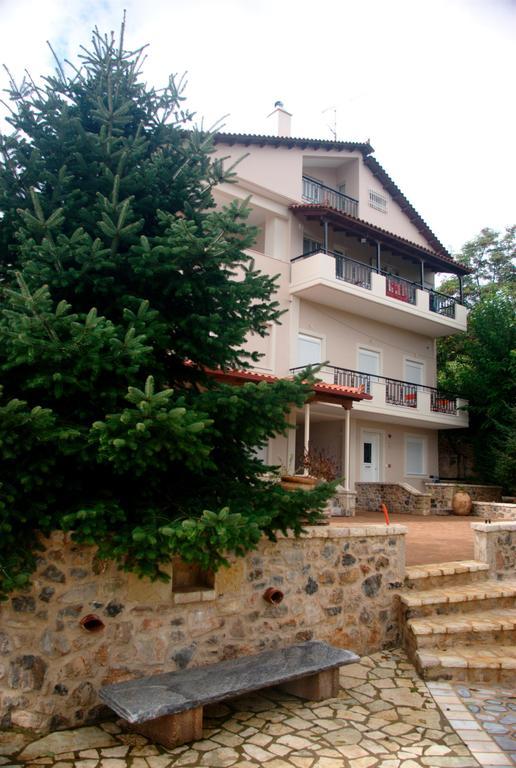 Xenonas Ioanni Parcha Hotel Levídi Kültér fotó